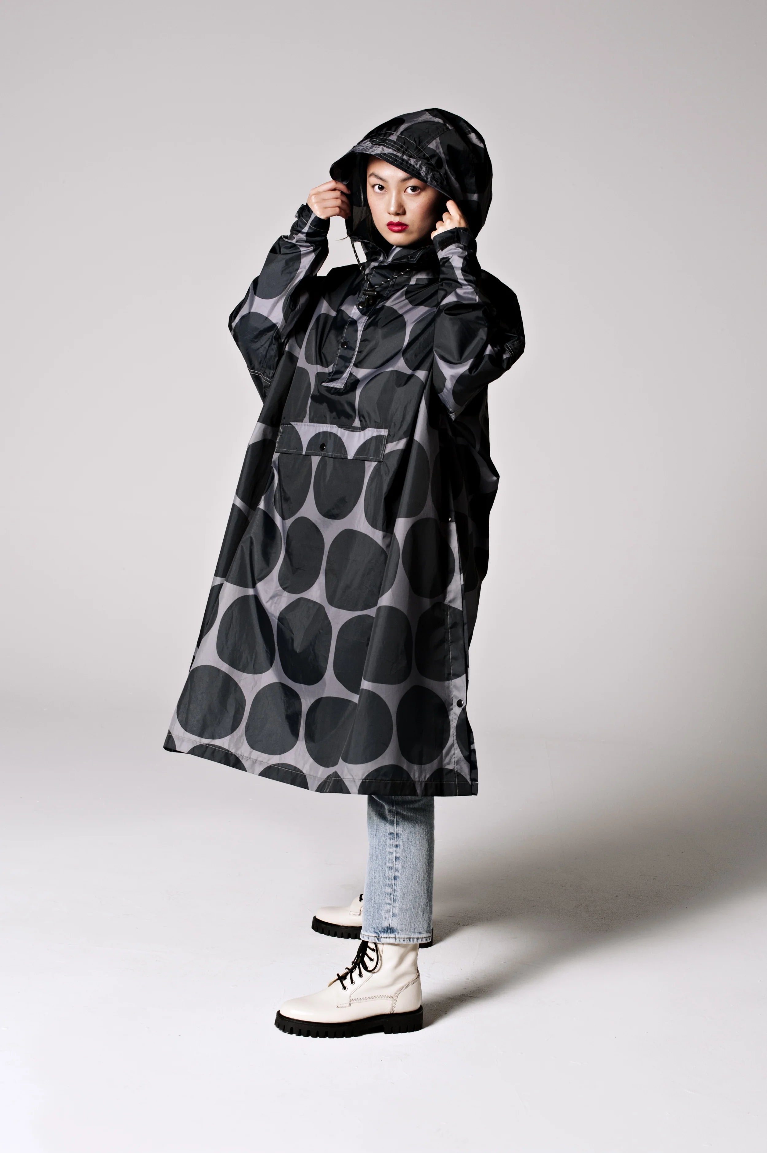Rainkiss Rain Poncho - Black Polka